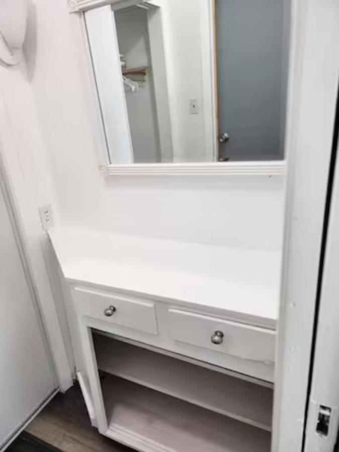 Affordable Private Rooms With Shared Bath Kitchen Near Sfo Daly City Εξωτερικό φωτογραφία